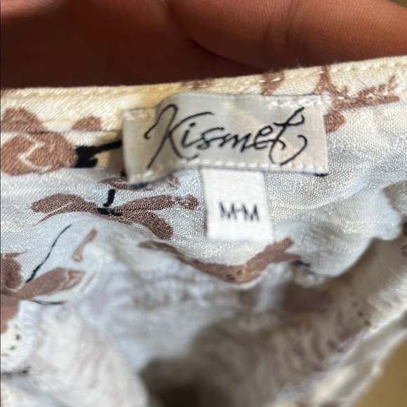 Kismet Sleeveless Floral Blouse - Brown and Cream - Picture 2 of 2